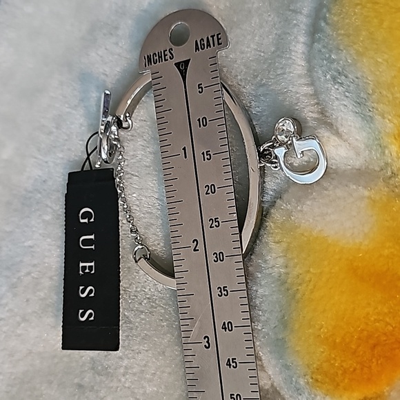 Guess bracelet silver G dangling from open cuff w catch chain new LOT729 - Picture 7 of 7